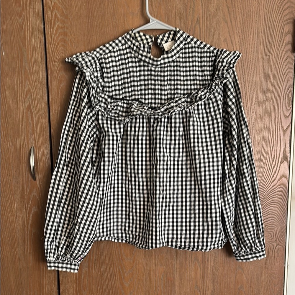 Checkered ruffle top